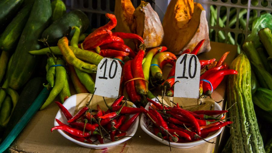 le piment à vendre au marché de Romblon